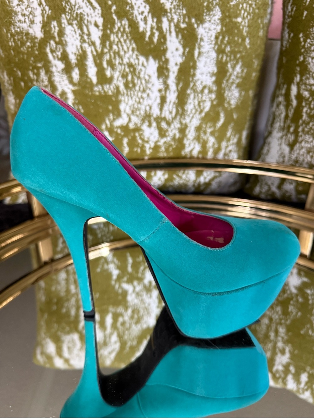 Dollhouse Teal Platform Pumps with Pink Lining - Picture 4 of 6